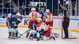 KHL-史密斯-佩利叶劲光顽强扳平 万科龙点球憾负西伯利亚