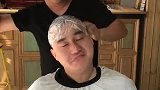 下回洗头可不能给龙哥放音乐了，听见音乐他就放飞自我