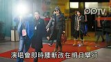 娱乐播报-20120219-王菲为个唱事故向歌迷道歉疑因投资方加座导致坍塌
