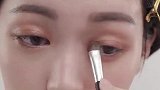 化妆视频淡妆教程与韩剧女主气质很像的金色高光裸妆
