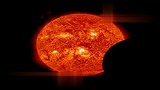 探测卫星拍摄到的太阳附近巨大的不明星体