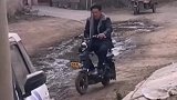 边输液边骑车，真是个狠人