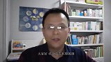 小伙向美女求爱遭拒，对方的行为先热后冷，奇怪举动令人困惑！