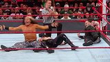 WWE-18年-RAW第1305期：双打赛 麦特哈迪&布雷怀特VS天神双煞集锦-精华