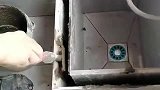 瓦工界公认的大师傅！这是在砌什么，咱也不敢多问！