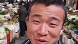 可怜的孩子在这里馋了一上午