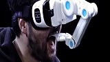 3个VR眼镜的创意应用，第3个给鸡佩戴，竟然能让鸡肉更好吃