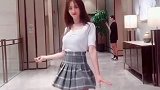 从言语中就可以看得出小姐姐是一位阳光活泼的女孩