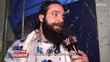 WWE-18年-RAW第1305期赛后采访 山姆森：我给了罗林斯一份难忘的生日礼物-花絮