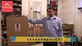 牛人测试20000瓦的灯泡，打开之后，真正的亮瞎眼！