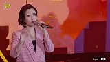早年爆红今落魄的明星，刘恺威到农村商演，蓝洁瑛街头乞讨无人帮