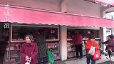 实拍开封隐藏在犄角旮旯糕点店，十几年不涨价格，大叔大妈排队买