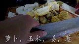 砂锅大骨汤，大骨熬制，汤鲜味美