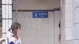 小女孩：阿姨你别拉了，我害怕