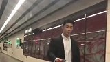 长得帅就是好，脑子笨也是一种优点，估计又有妹子要犯花痴了！