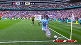 第57分钟曼城球员拉波尔特射门