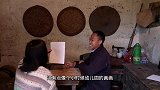 管子哥PK邬小妹，各画一幅画！邬小妹摔了一跤，屁股搞脏了