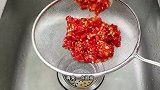 剁椒鱼头只有蒸的才好吃吗？错，大厨教你简单做法，比蒸的还好吃