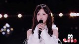 黄子韬：你唱歌让我心动了！泰国妹子害羞了