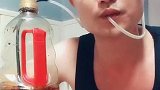这么喝可乐的方式，需要注意什么，涨姿势了！