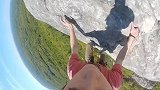 美国：一男子第一视角拍下自己攀爬738米高岩石及下降过程
