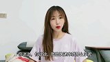 00后美女试穿新款连衣裙，搭配隐形丝袜，化身气质女神