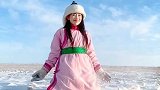 我慢慢的听雪落下的声音，闭着眼睛幻想它不会停