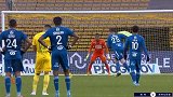 第78分钟斯特拉斯堡球员阿若克点球进球 南特0-3斯特拉斯堡