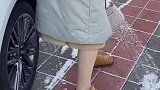 东北冬天杀伤力太大了，直接把人粘地上了