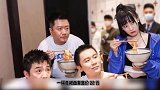 李晨面馆惹争议，一碗几根面条标价元