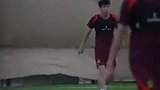杨晨叮嘱刘诚宇、王钰栋、蒯纪闻等跳级小将：多向老队员学习