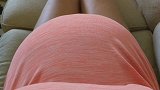 怀孕7个月时，胎儿在母体内的胎动