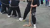 这拔的哪里是河，是人情世故