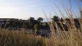 五胞胎在旅馆里享受美好时光，让人羡慕嫉妒啊！