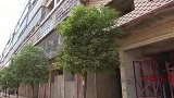 弟弟赌博把钱输光了找哥哥借，哥哥嫂子想个办法，弟弟再也不敢了