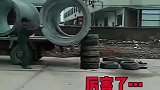 高手卸车，厉害了