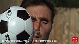 直击慢镜头下观看，脸被足球砸到的一瞬间