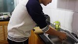 出租屋再添新成员！寒风刺骨的冬至吃着热乎的饺子，这就是幸福呀