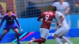 塔利斯卡玩FIFA19 暴力鸟穿云箭攻破上港球门