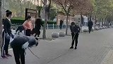 是谁发明这样的运动方式，既能拔河还能健身
