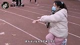 我怀疑我家猫背着我出去接广告了！