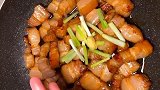 五花肉这样做，过年好露一手！