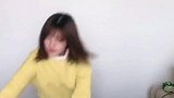 老婆为什么每次都会在我这边单独再铺一层呢？