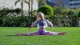 冬天穿羽绒服太臃肿？老外研发超级保暖衣，薄如一层“纱”