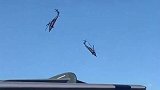 国外航展UH-60M黑鹰超强机动展示，游戏里我也不敢这么飞啊