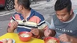 小伙的神操作