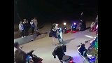鬼火少年的表白场面，都围住了还能不答应吗？