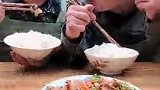 腊肉笋干开吃，味道太香了！