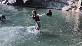 洗澡了你来吗？