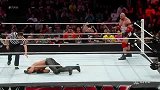 WWE-15年-RAW第1128期：2对1不平等赛莱贝克遭虐-花絮